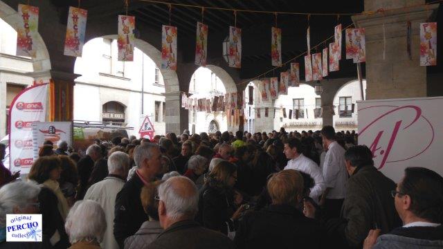 PERCHO-CAROUGE ©